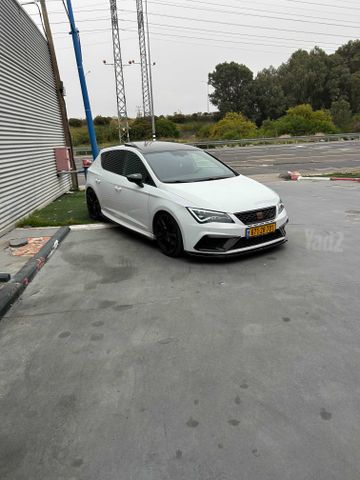 סיאט לאון