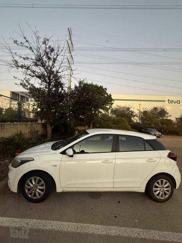 יונדאי i20