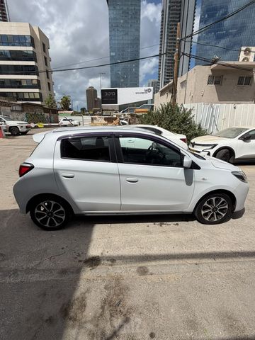 מיצובישי ספייס סטאר