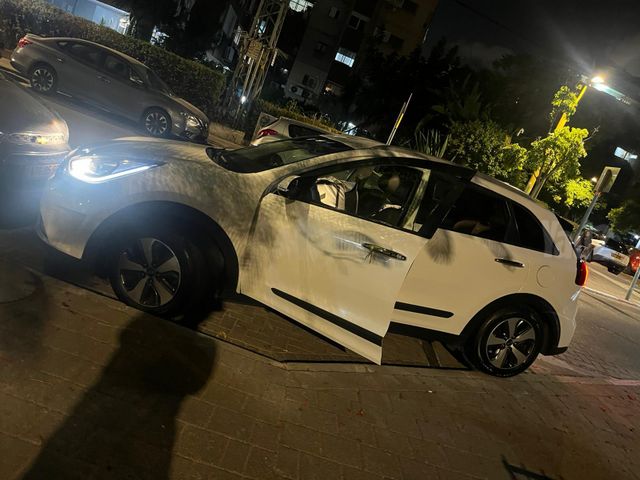 קיה נירו