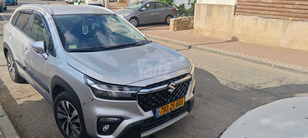 סוזוקי S-Cross