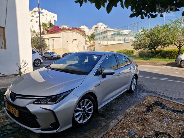 טויוטה קורולה