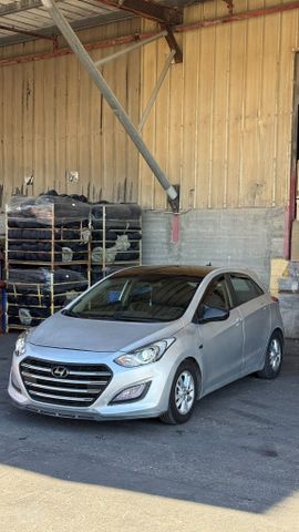 יונדאי i30