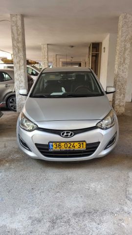 מודעת רכב יונדאי i20