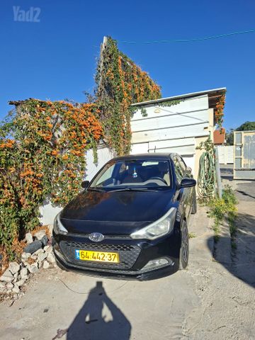 יונדאי i20