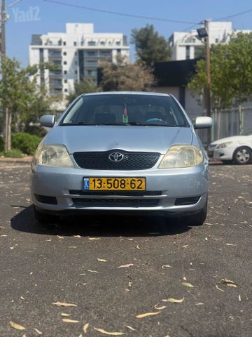 טויוטה קורולה