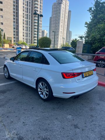 אאודי A3