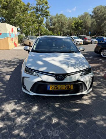 טויוטה קורולה