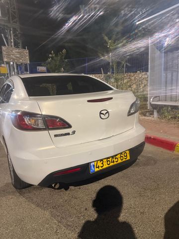 מאזדה 3