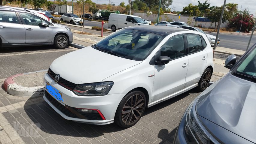 פולו  GTI אוט׳ 5 דל 1.8 (192 כ״ס)