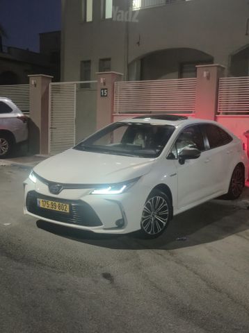מודעת רכב טויוטה קורולה