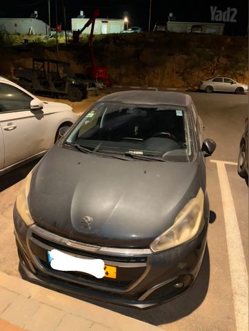מודעת רכב פיג'ו 208