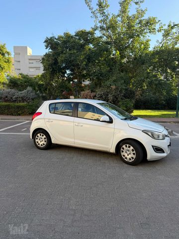 יונדאי i20