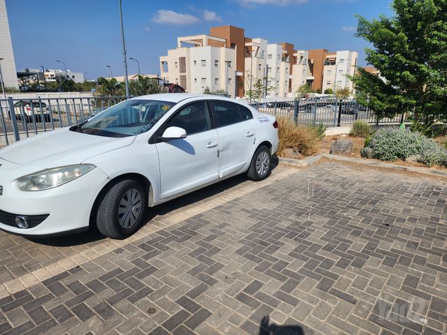 רנו פלואנס