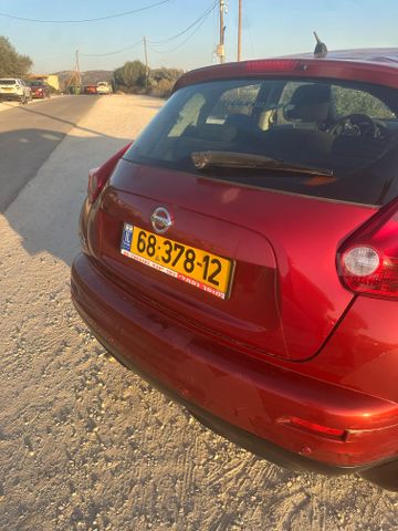 ניסאן ג'וק
