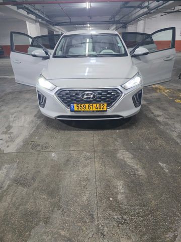 יונדאי איוניק