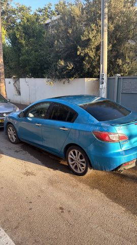 מאזדה 3