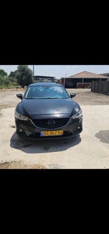מודעת רכב מאזדה 6