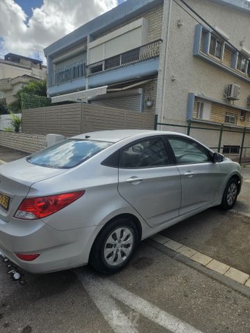 יונדאי אקסנט i25