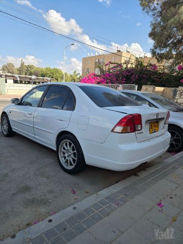 הונדה סיוויק