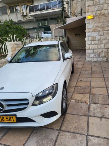 מרצדס-בנץ C-class