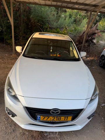 מאזדה 3