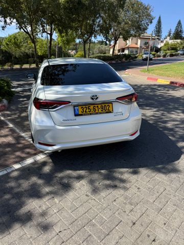 טויוטה קורולה