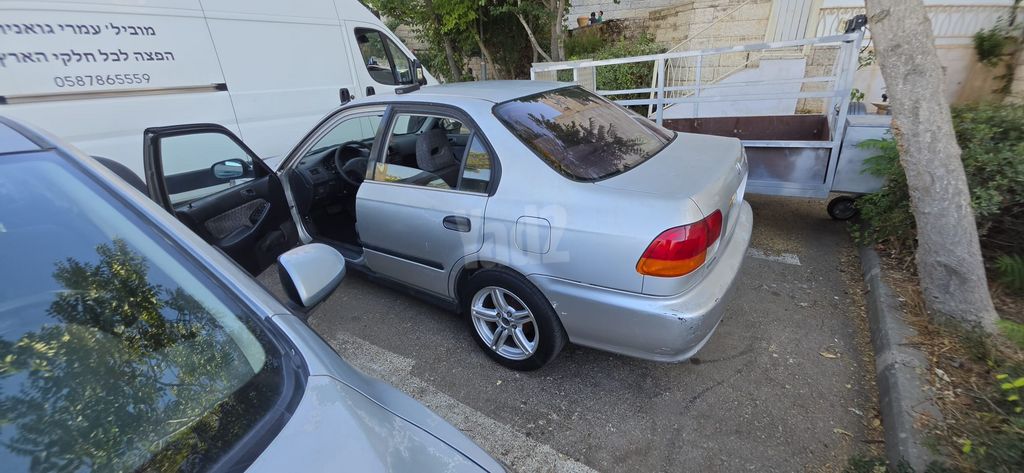 מודעת רכב הונדה סיוויק