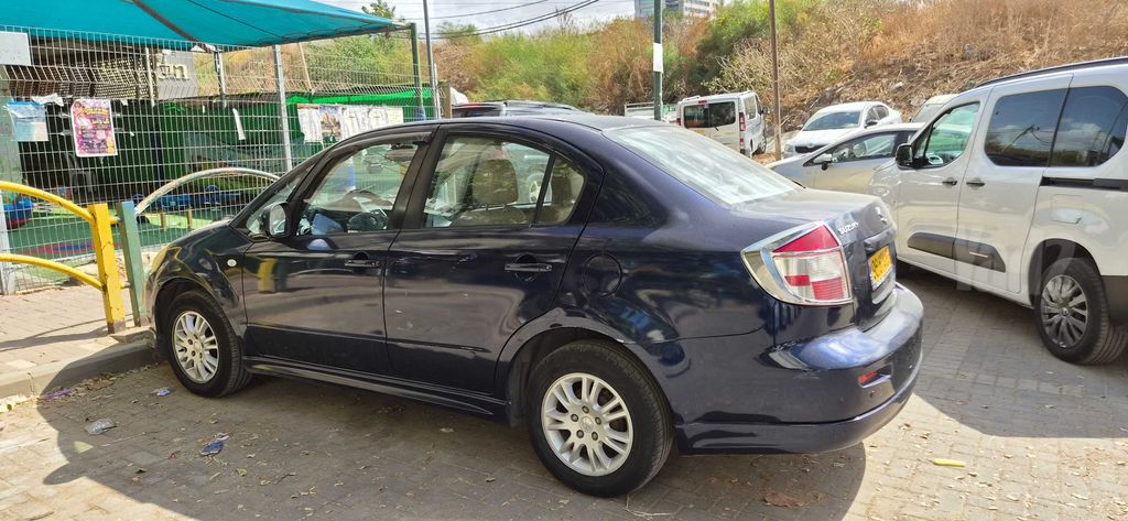 סוזוקי SX4