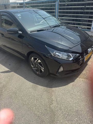 מודעת רכב יונדאי i20
