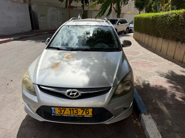 יונדאי i30