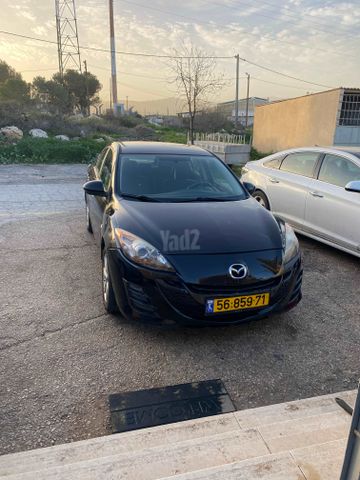 מודעת רכב מאזדה 3