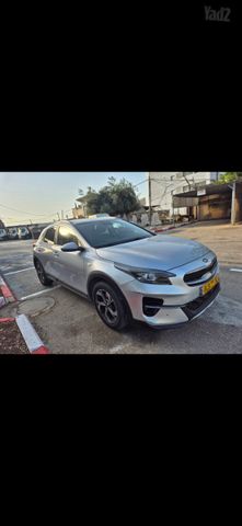 מודעת רכב קיה XCeed