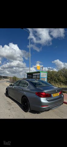 מודעת רכב ב מ וו סדרה 5