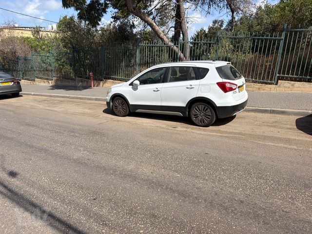 סוזוקי קרוסאובר