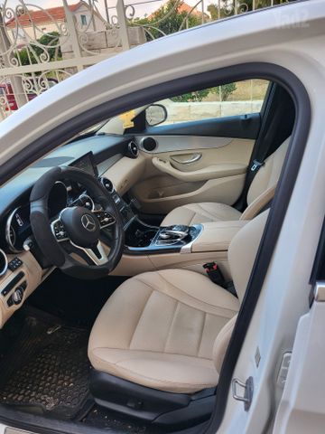 מרצדס-בנץ C-class