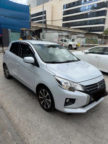 מיצובישי ספייס סטאר