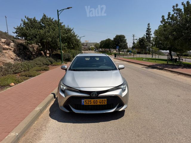 מודעת רכב טויוטה קורולה