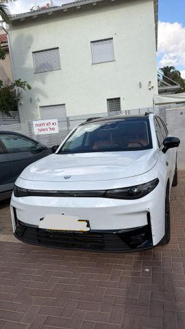 ליפמוטור C10