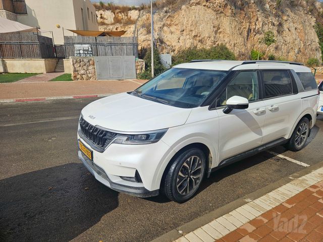 מודעת רכב קיה קרניבל