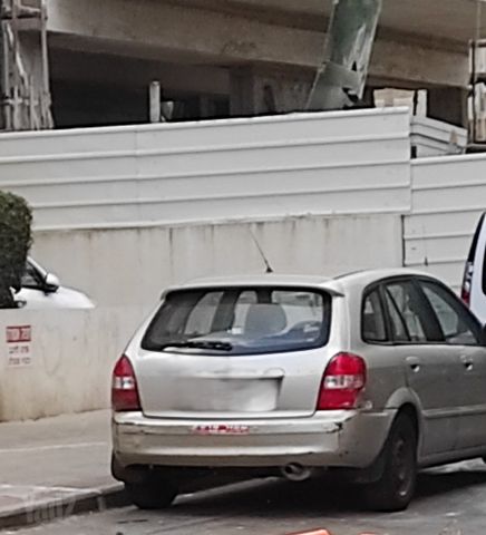 מאזדה 323