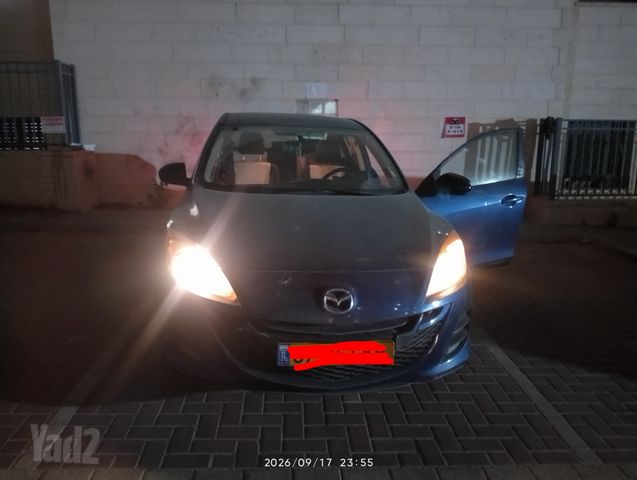 מודעת רכב מאזדה 3