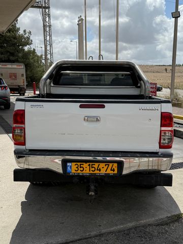 טויוטה היילקס