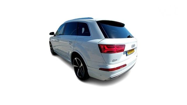 אאודי Q7