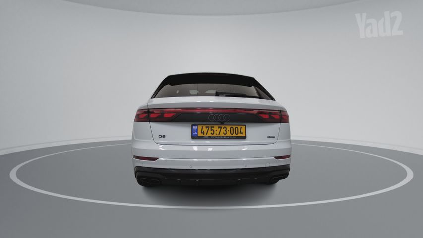 אאודי Q8