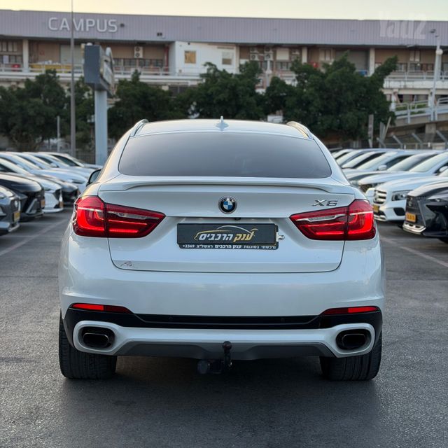 ב מ וו X6