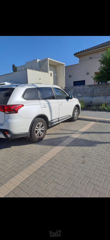 מודעת רכב מיצובישי אאוטלנדר