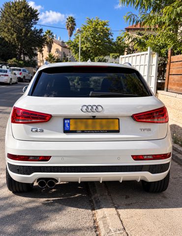 אאודי Q3