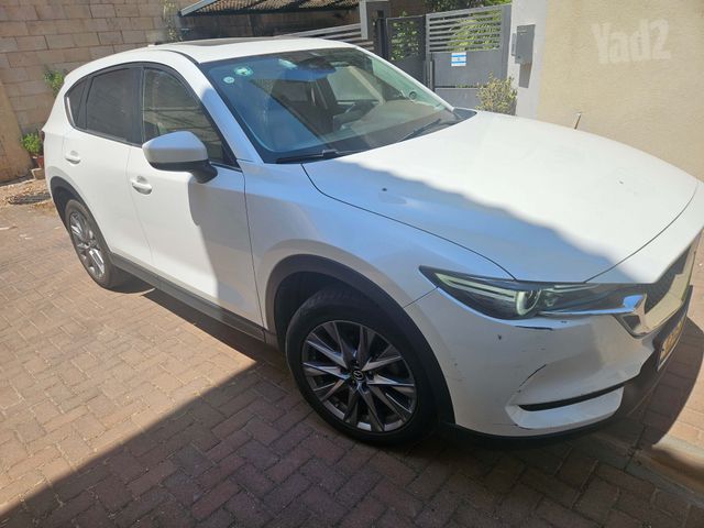 מודעת רכב מאזדה CX-5