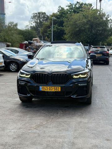 ב מ וו X6